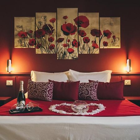 Rosy'S Rooms Patrica Экстерьер фото
