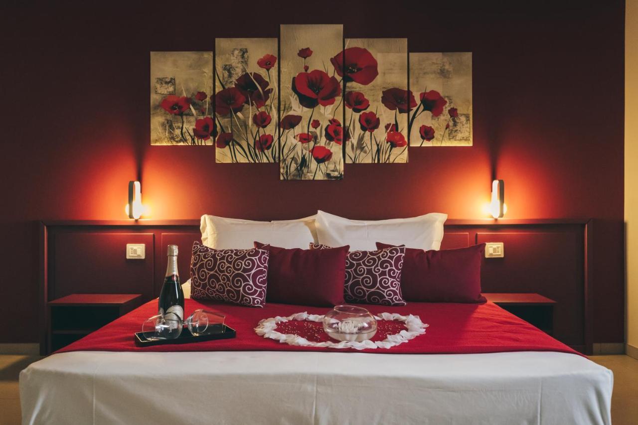 Rosy'S Rooms Patrica Экстерьер фото