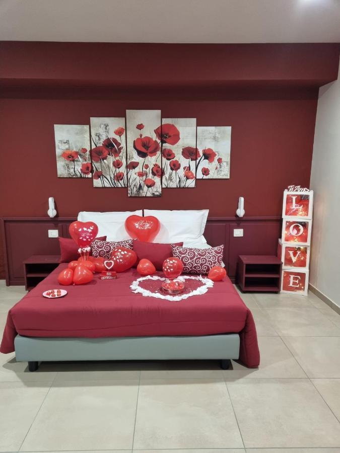 Rosy'S Rooms Patrica Экстерьер фото